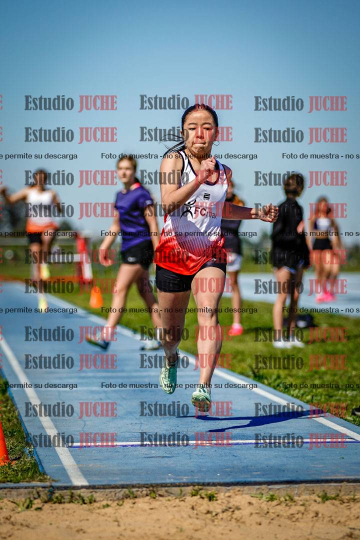 Fotos del salto en largo de mujeres - U15