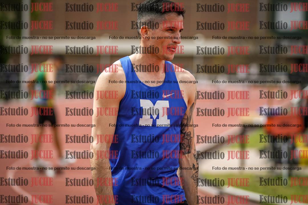 Fotos de los 400 m con vallas de varones