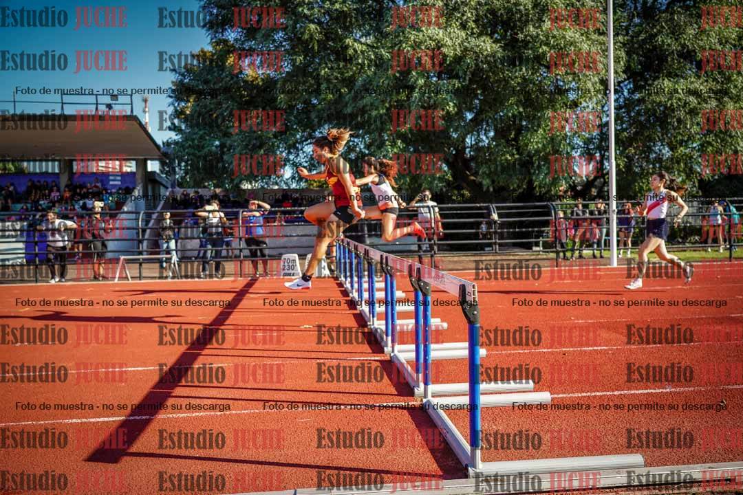 Fotos de los 400 m con vallas de mujeres