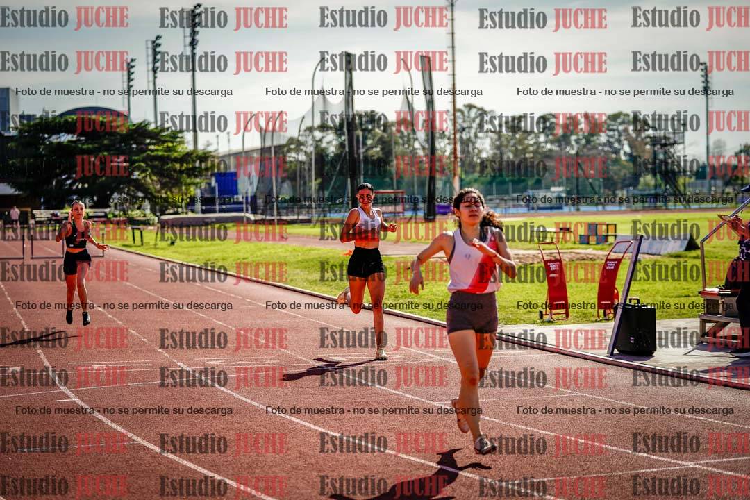 Fotos de los 400 m con vallas de mujeres