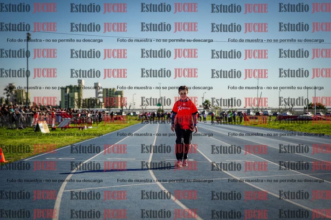 Fotos de los 80 m llanos de mujeres - U14
