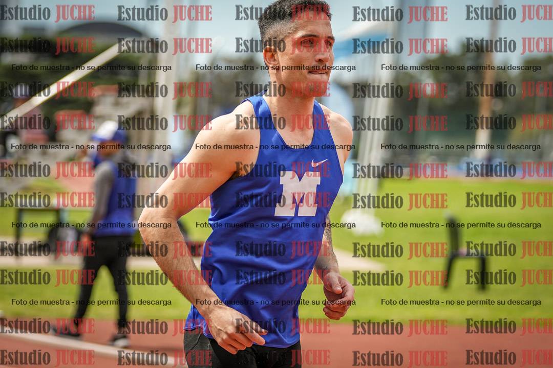 Fotos de los 400 m con vallas de varones