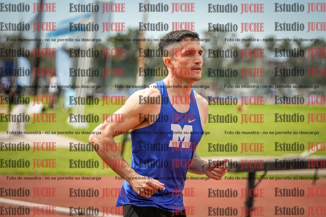 Fotos de los 400 m con vallas de varones