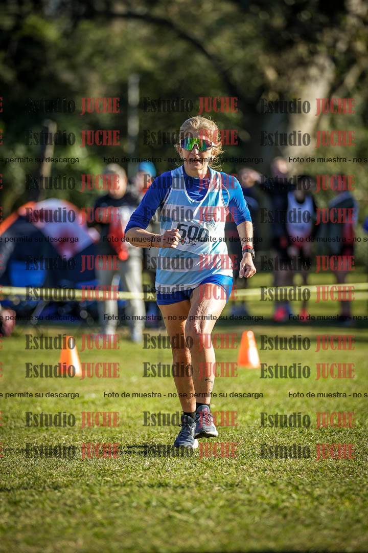 Fotos de la llegada del cross de 4000 m - mujeres