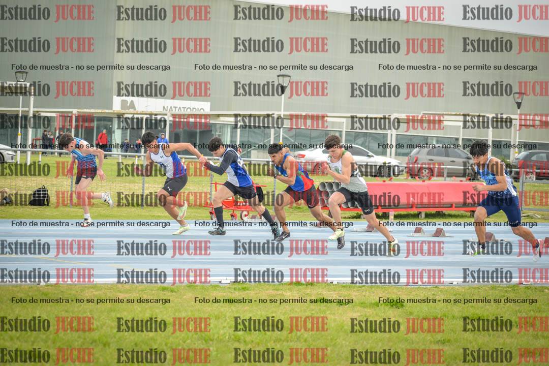 Fotos de los 100 m llanos de varones