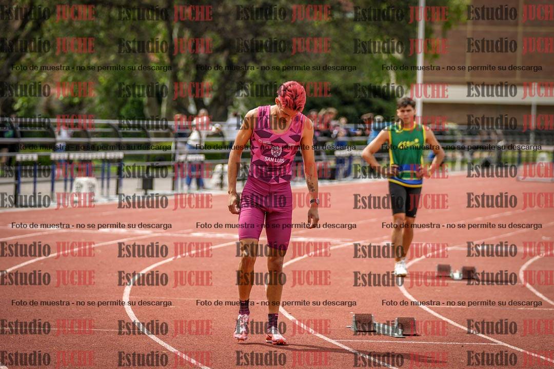 Fotos de los 400 m con vallas de varones