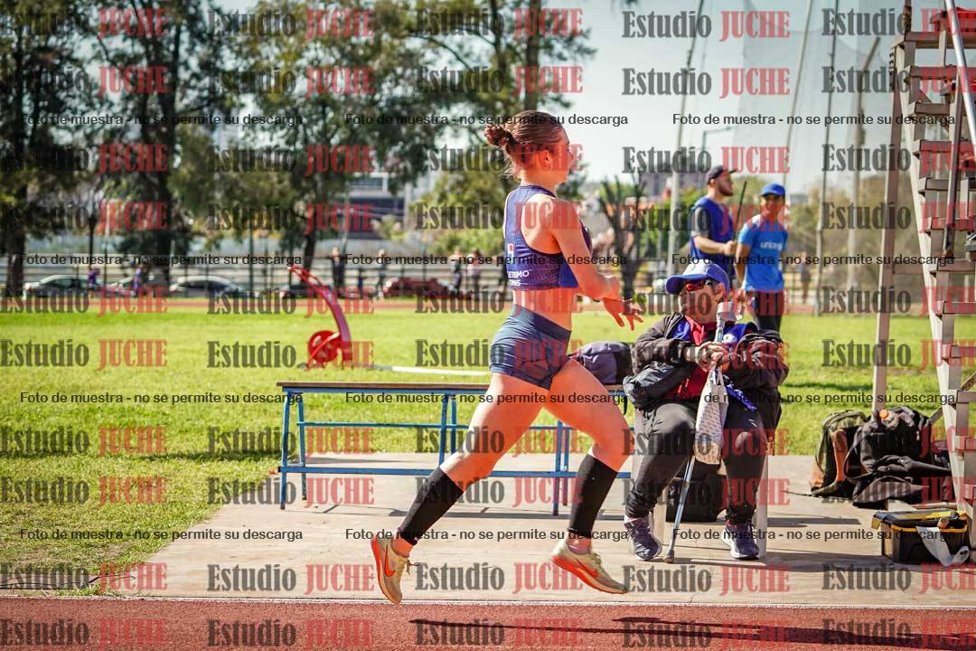Fotos de los 1500 m con obstáculos de mujeres
