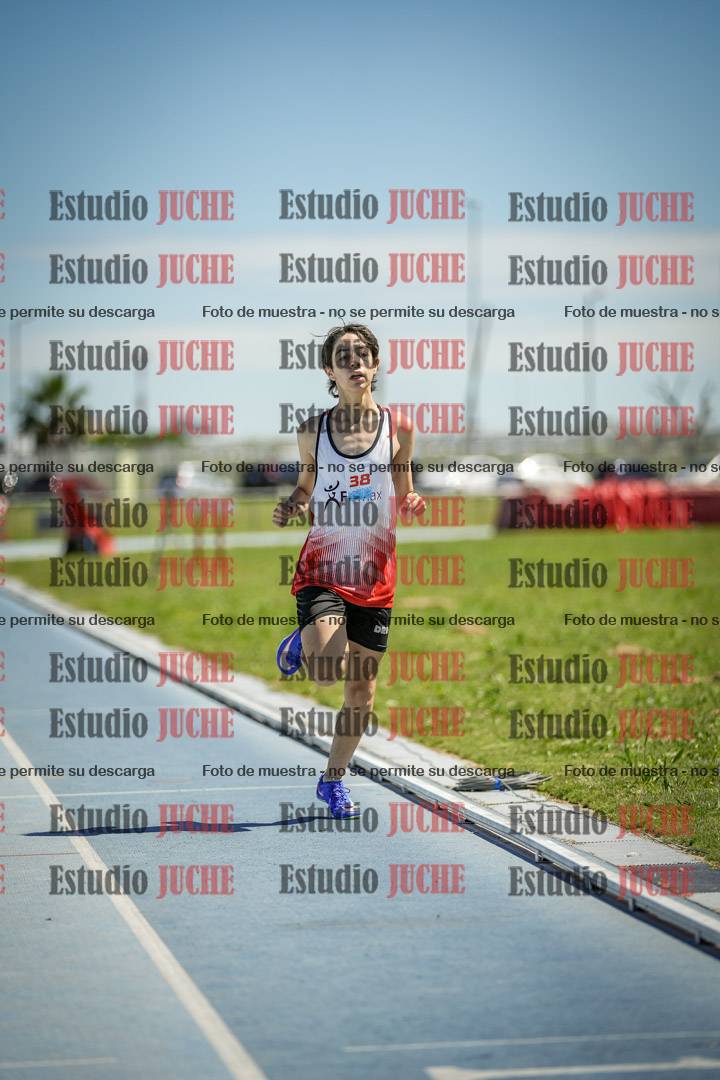 Fotos de los 600 m llanos de varones