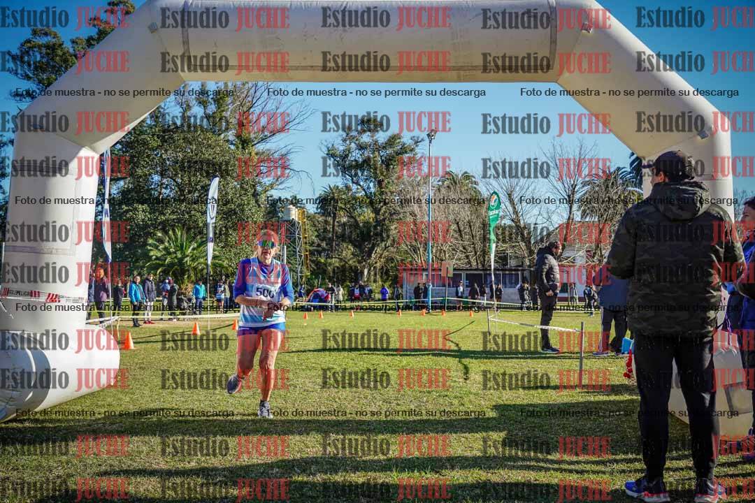 Fotos de la llegada del cross de 4000 m - mujeres