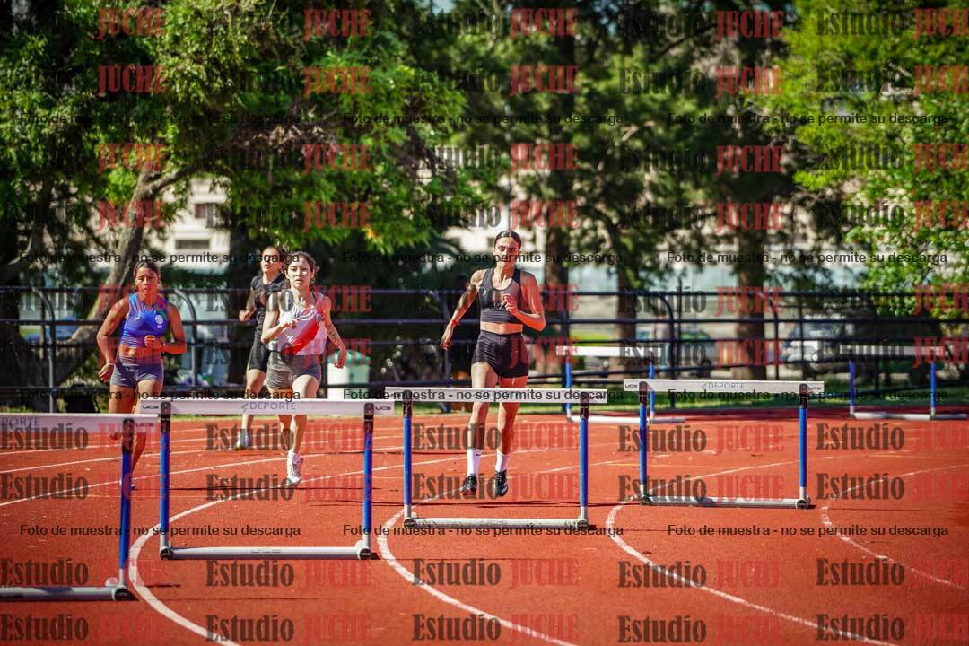 Fotos de los 400 m con vallas de mujeres