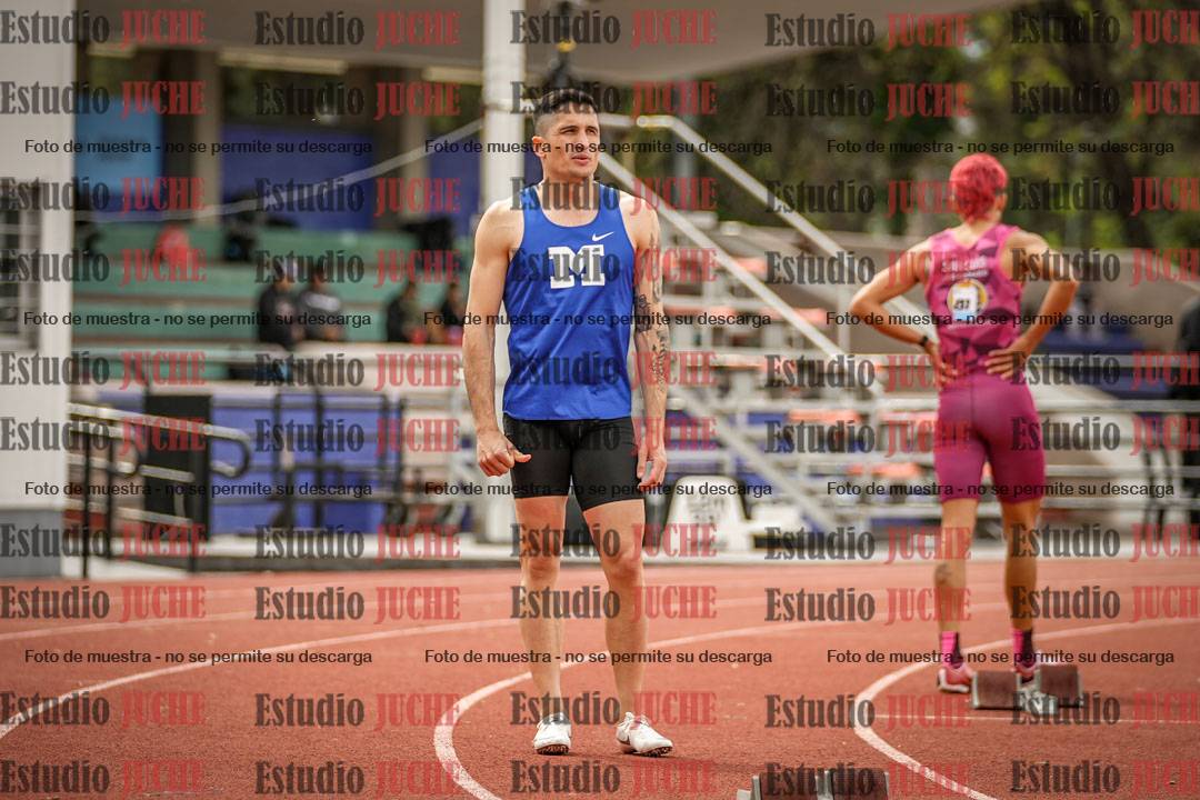 Fotos de los 400 m con vallas de varones