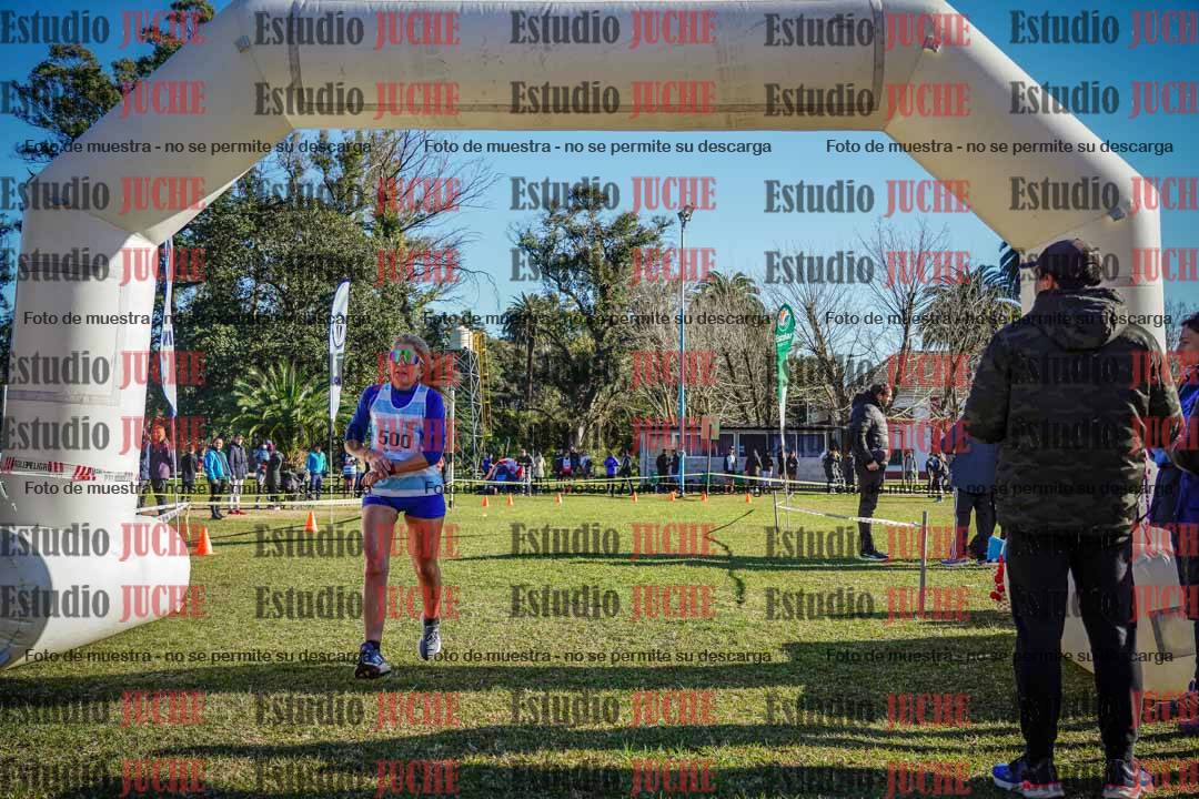 Fotos de la llegada del cross de 4000 m - mujeres
