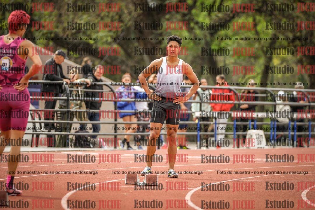 Fotos de los 400 m con vallas de varones