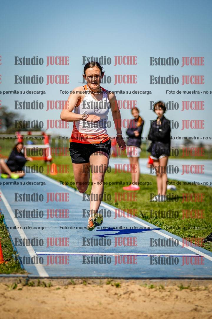 Fotos del salto en largo de mujeres - U15