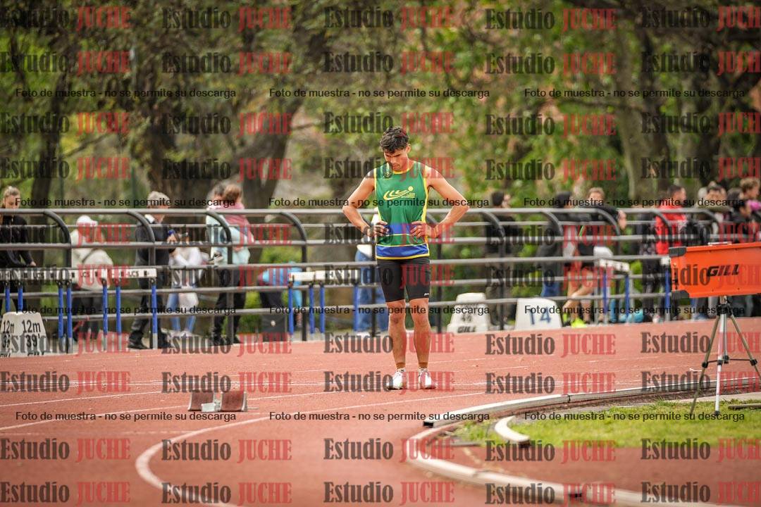 Fotos de los 400 m con vallas de varones