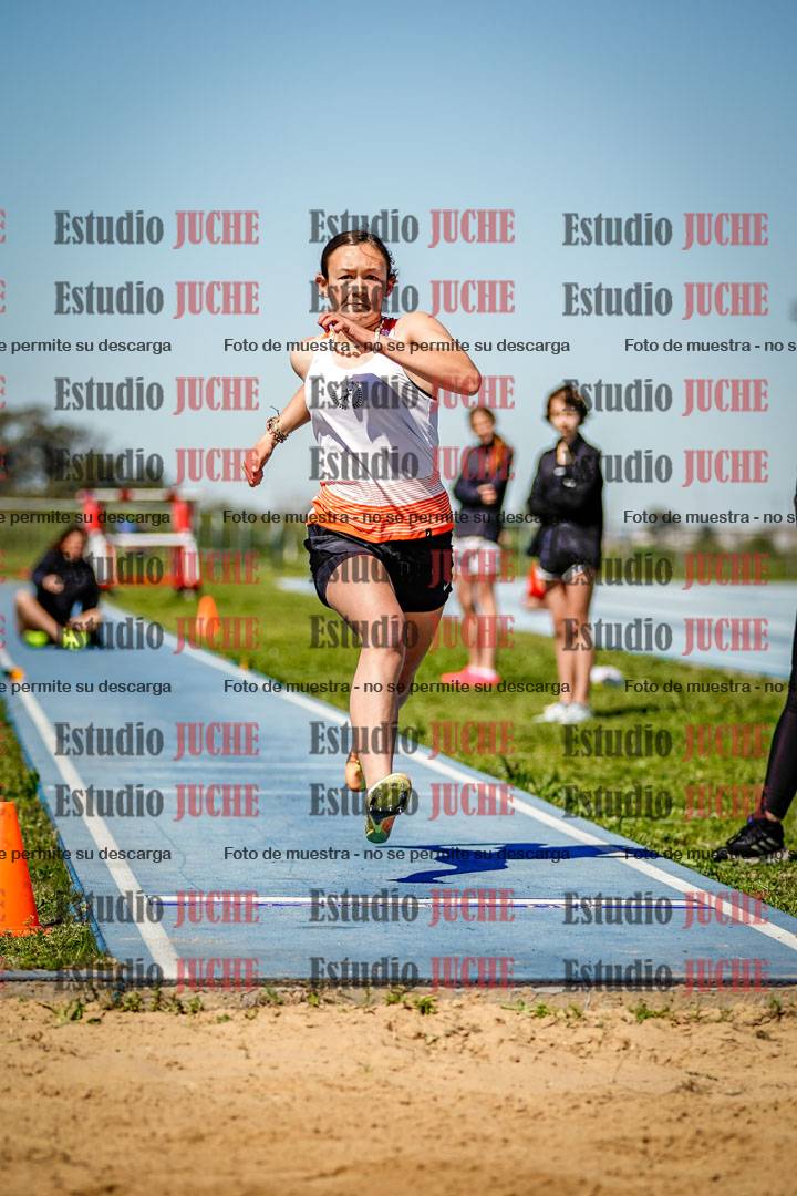 Fotos del salto en largo de mujeres - U15