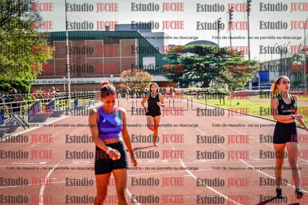 Fotos de los 400 m con vallas de mujeres
