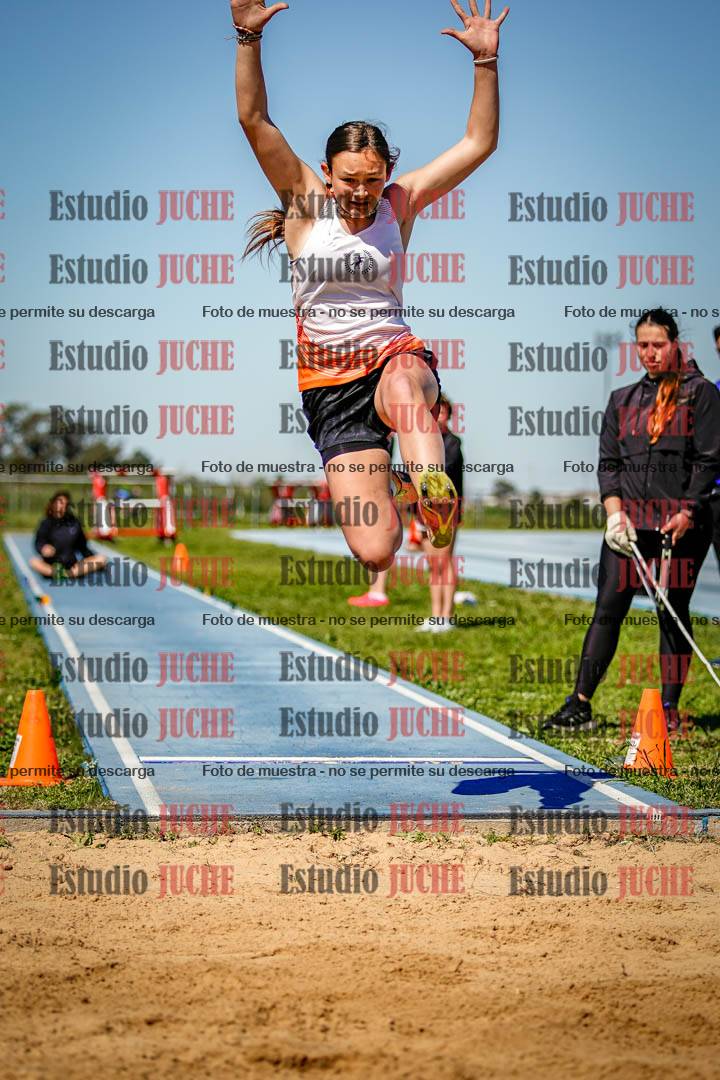 Fotos del salto en largo de mujeres - U15