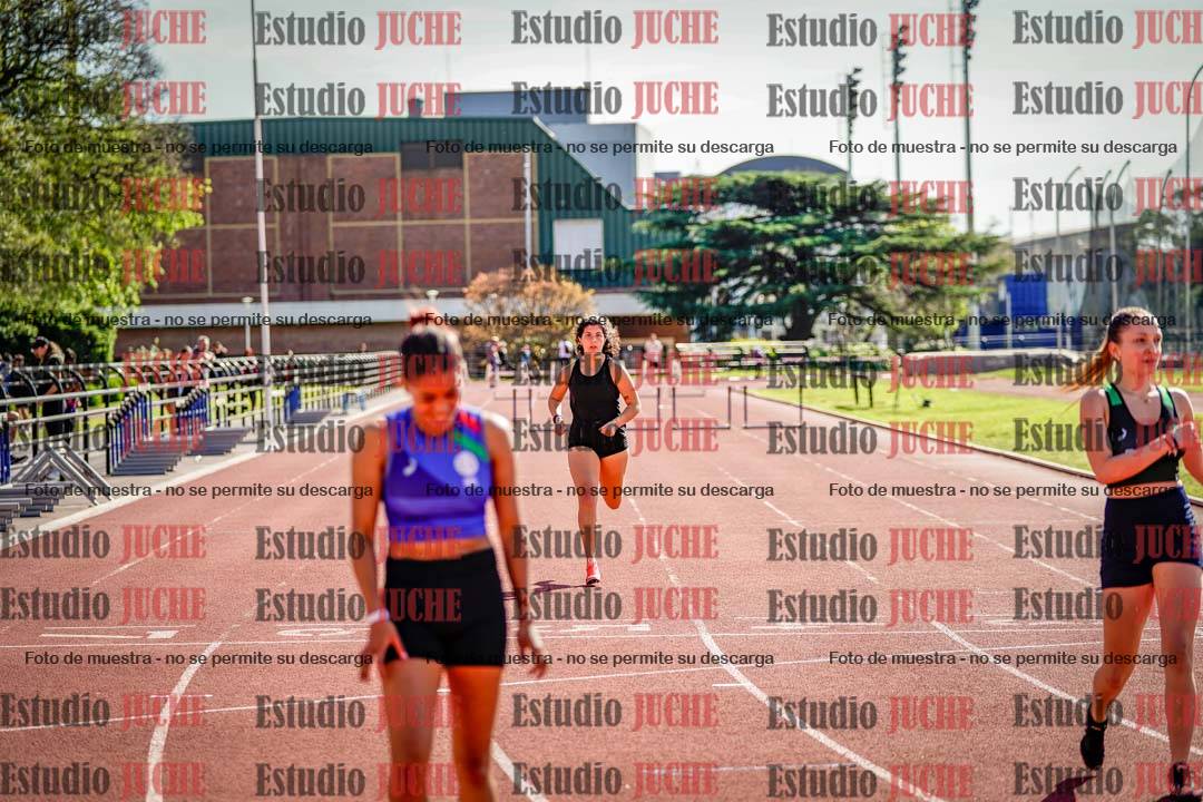 Fotos de los 400 m con vallas de mujeres