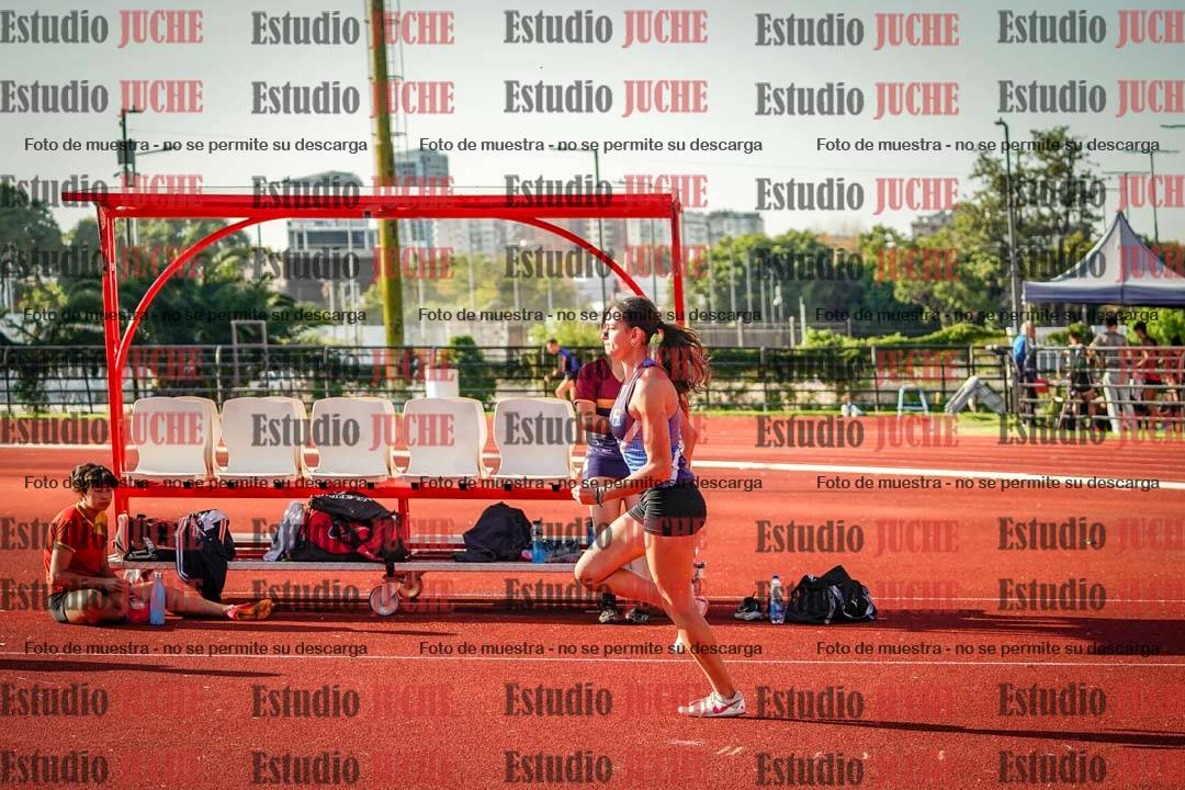 Fotos del salto en alto de mujeres - hepta 2