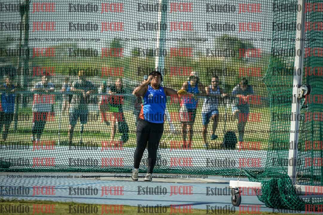 Fotos del lanzamiento de martillo de mujeres