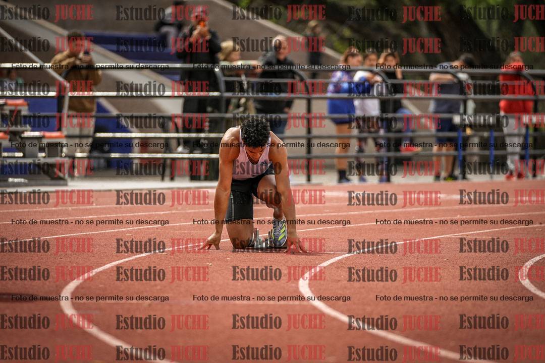 Fotos de los 400 m con vallas de varones