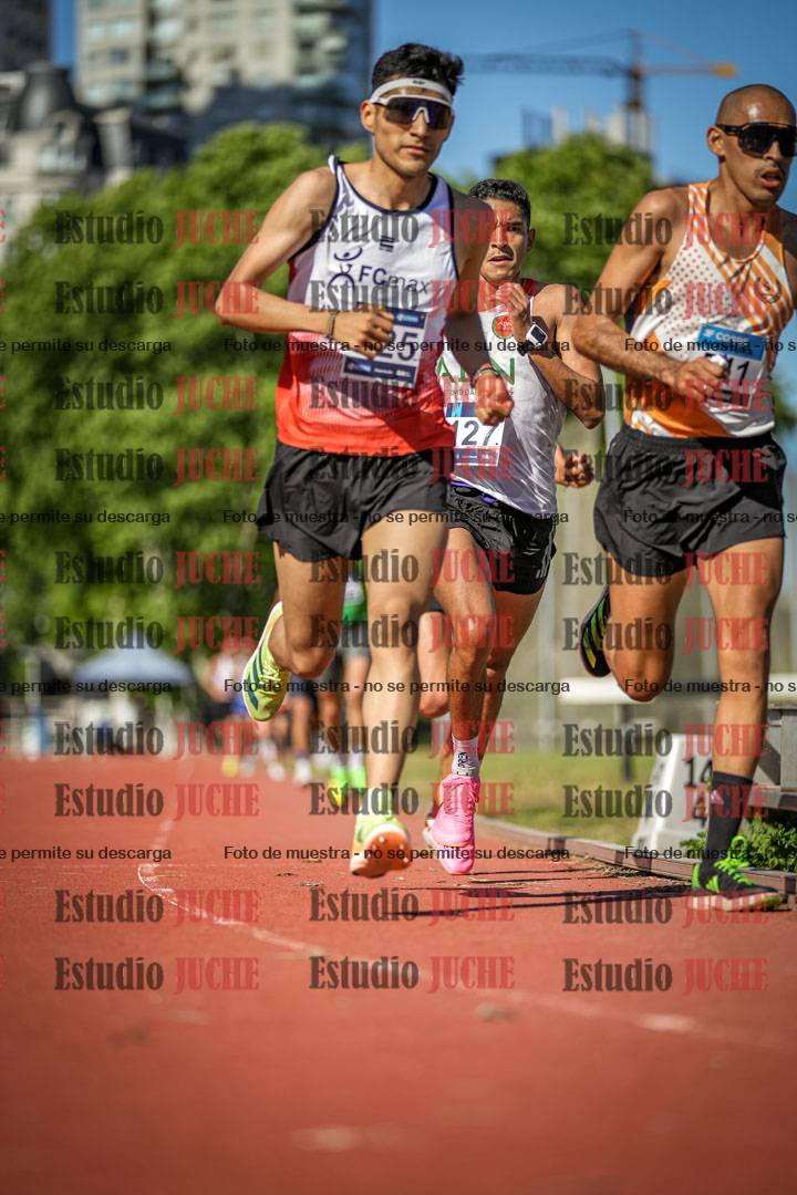 Fotos de los 10.000 m de varones - serie 1