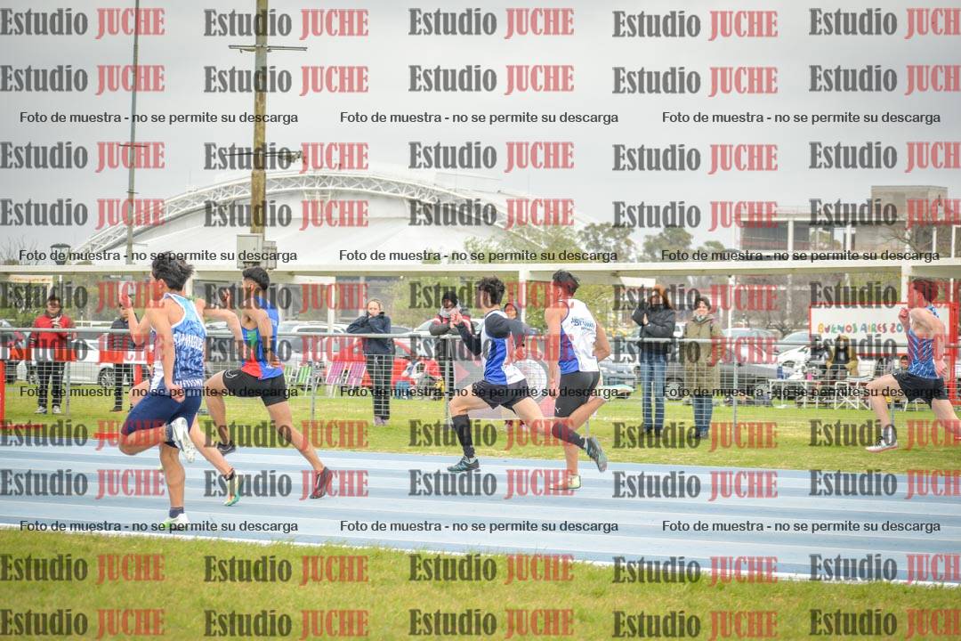 Fotos de los 100 m llanos de varones