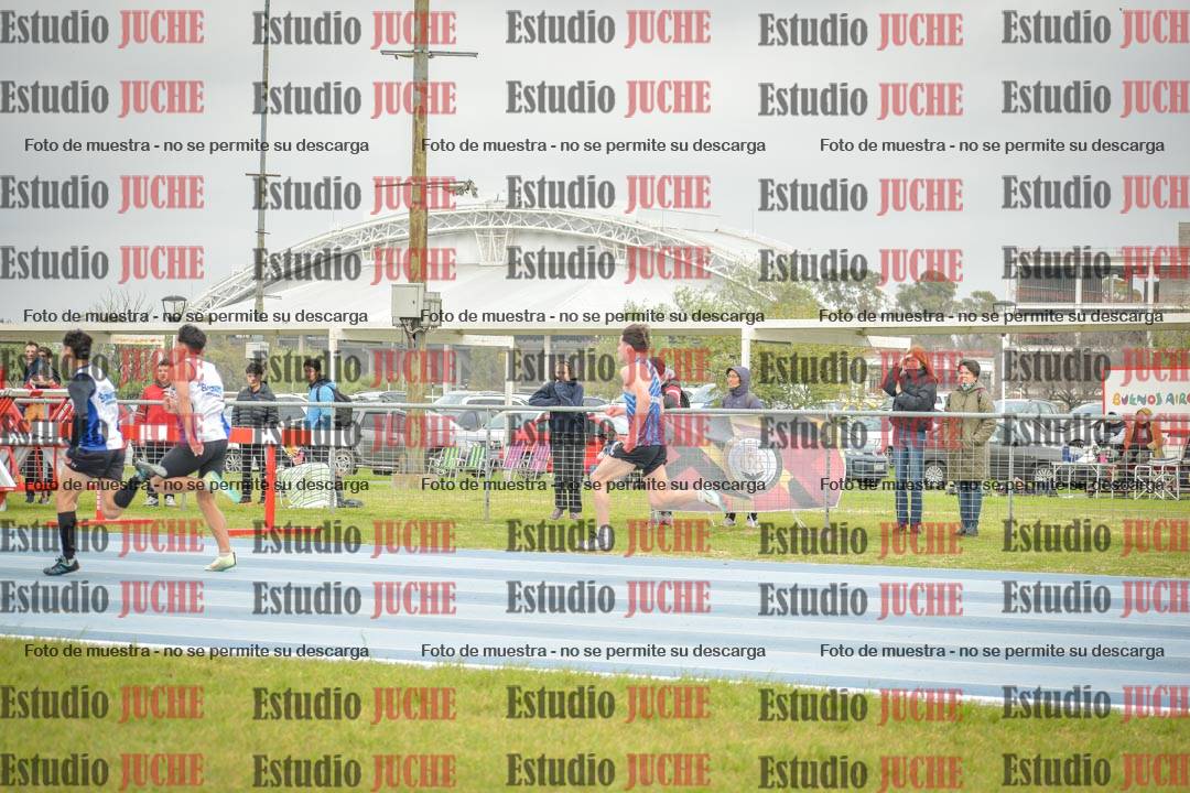 Fotos de los 100 m llanos de varones