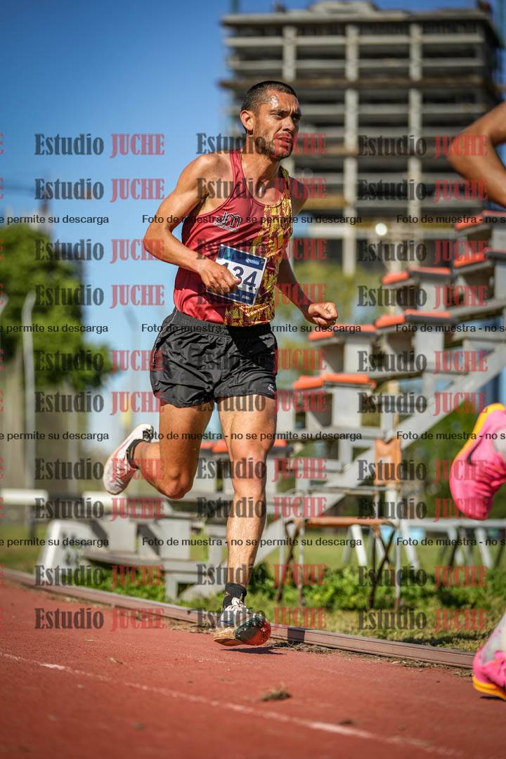 Fotos de los 10.000 m de varones - serie 1