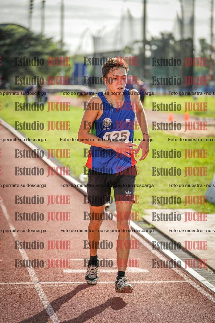 Fotos de los 3000 m con obstáculos de varones