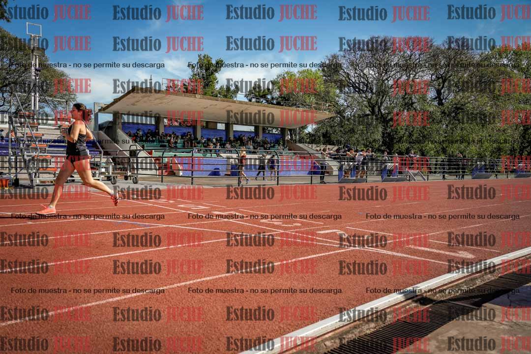 Fotos de los 400 m con vallas de mujeres
