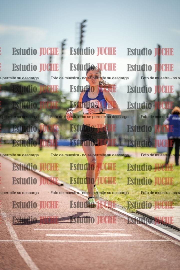 Fotos de los 1500 m con obstáculos de mujeres