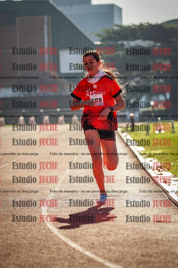 Fotos de los 2400 m de mujeres