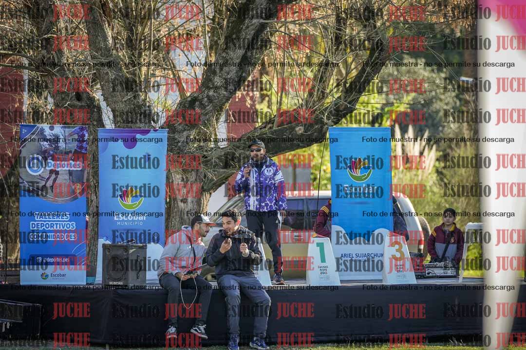 Fotos de algunos podios y extras del evento