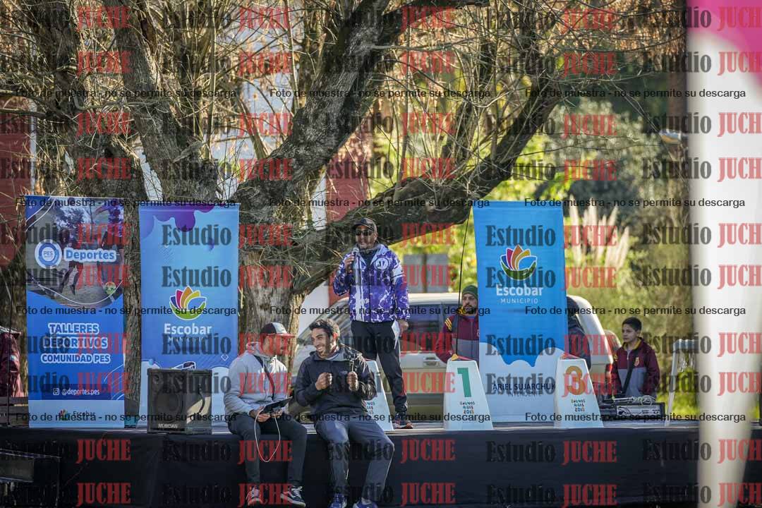 Fotos de algunos podios y extras del evento