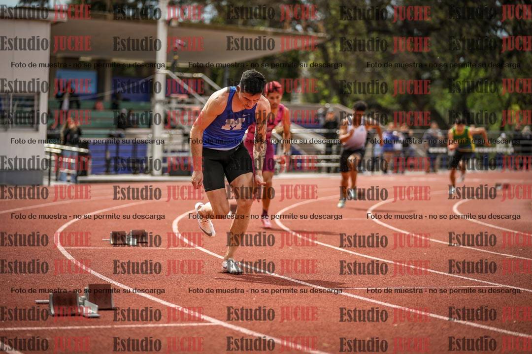 Fotos de los 400 m con vallas de varones