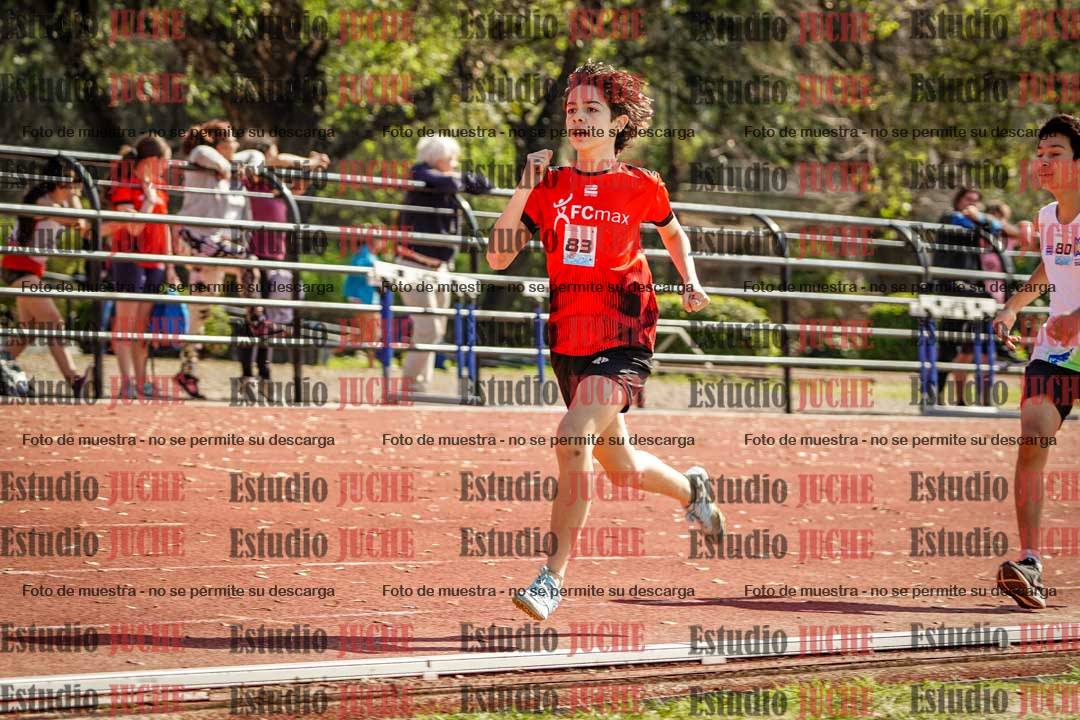 Fotos de los 600 m llanos de varones - U16