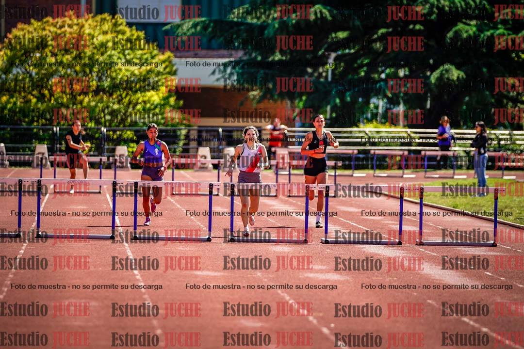 Fotos de los 400 m con vallas de mujeres