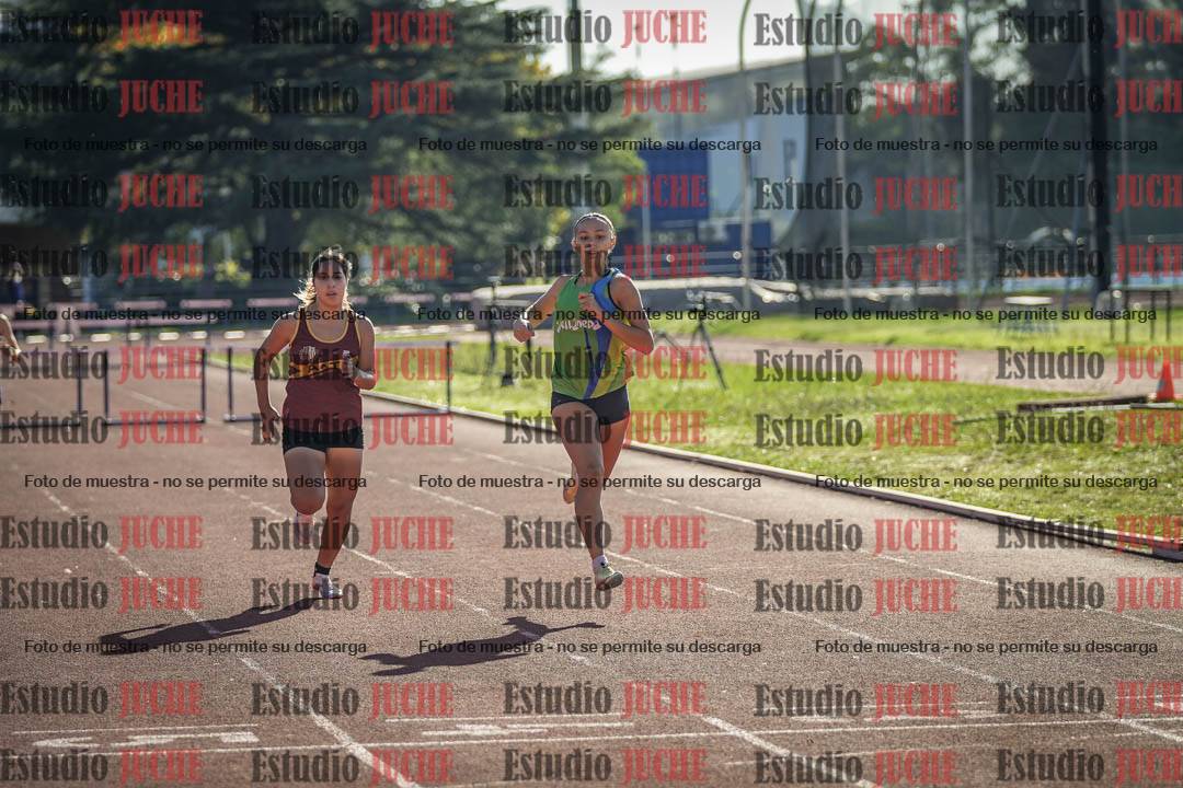 Fotos de los 400 m con vallas de mujeres