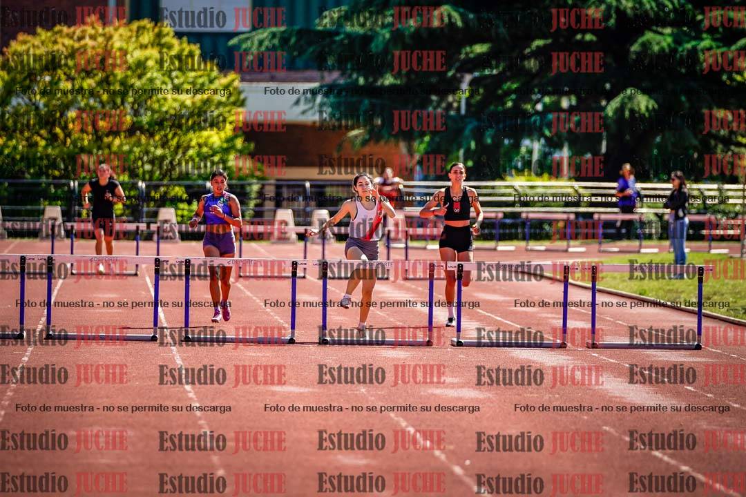 Fotos de los 400 m con vallas de mujeres