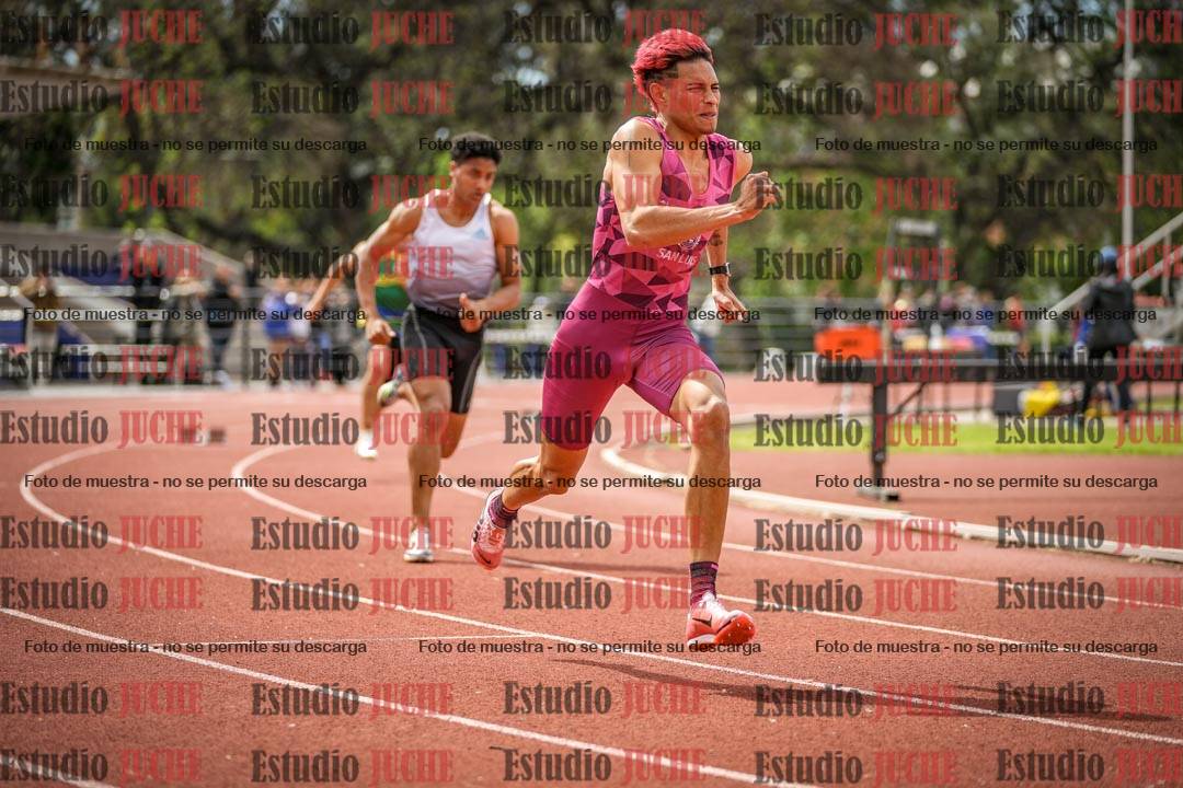 Fotos de los 400 m con vallas de varones