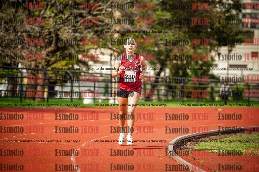 Fotos de los 1500 m con obstáculos de mujeres