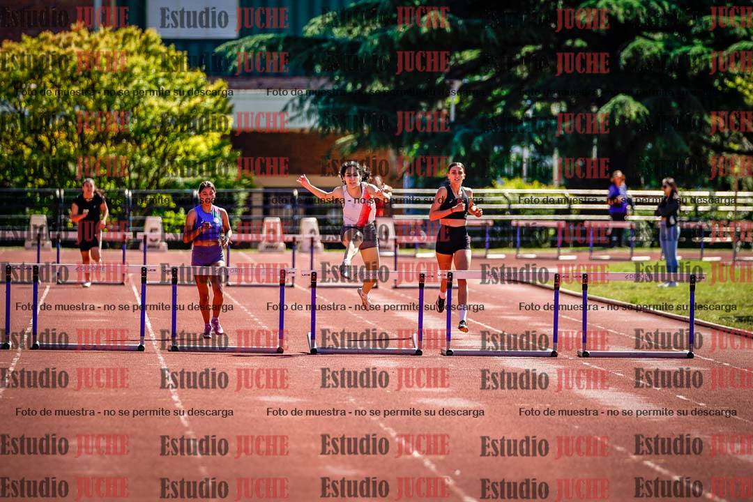 Fotos de los 400 m con vallas de mujeres