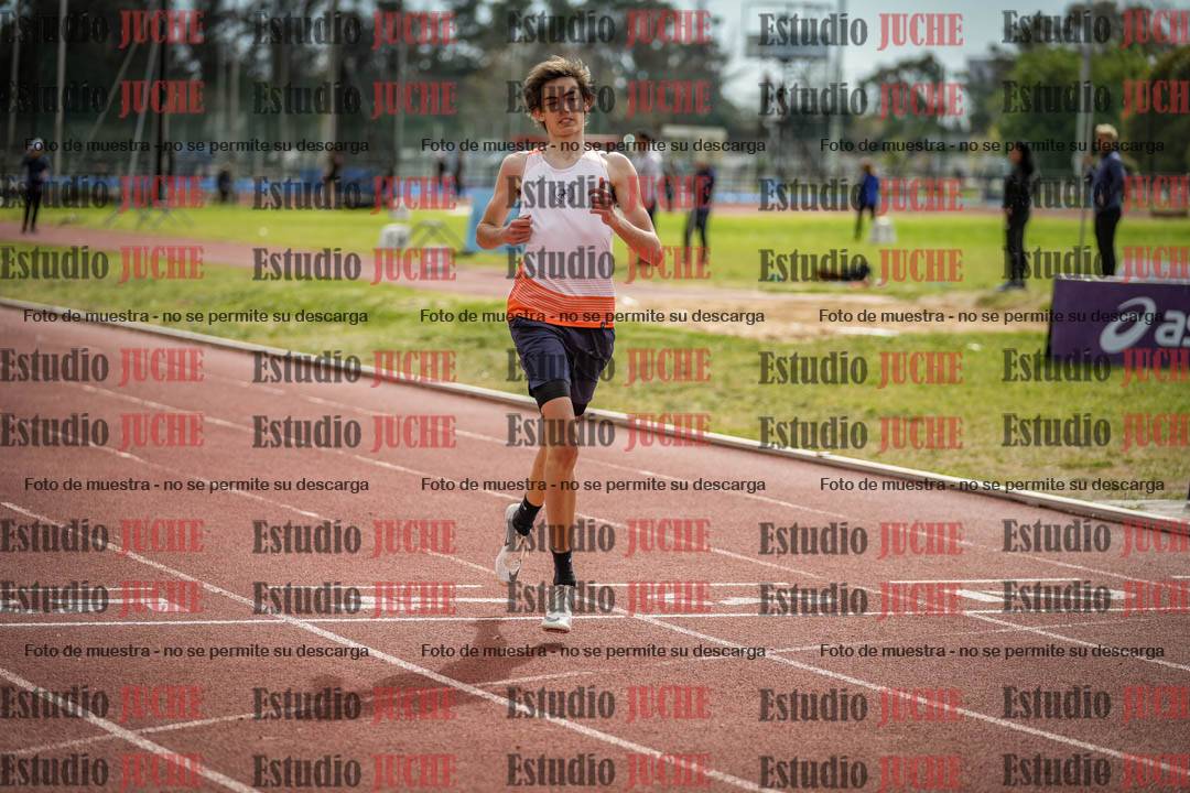 Fotos de los 400 m con vallas de varones