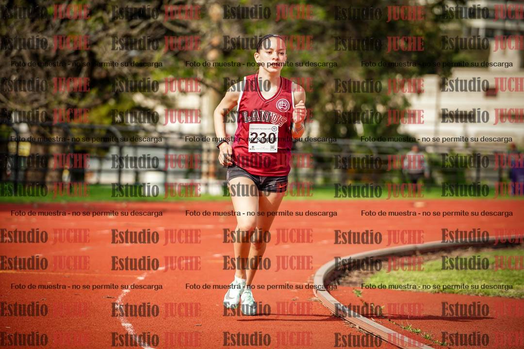 Fotos de los 1500 m con obstáculos de mujeres