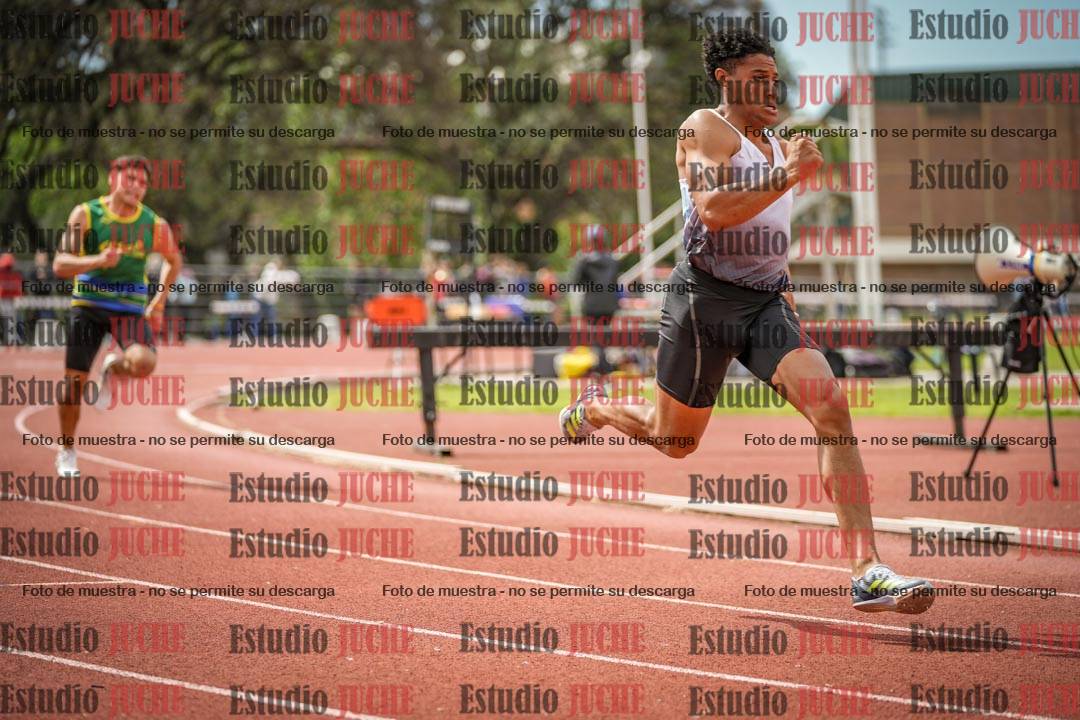 Fotos de los 400 m con vallas de varones
