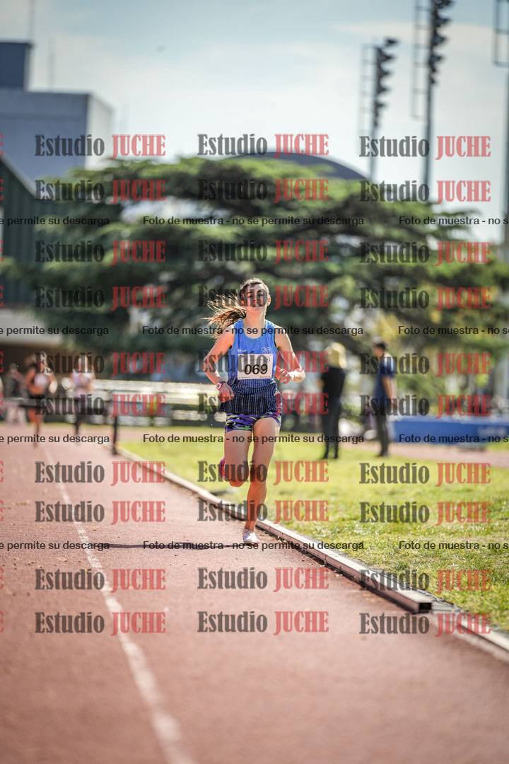Fotos de los 1500 m con obstáculos de mujeres
