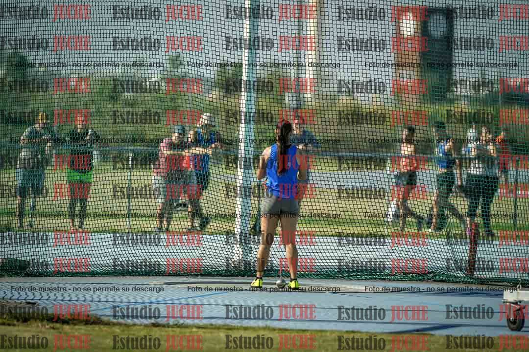 Fotos del lanzamiento de martillo de mujeres