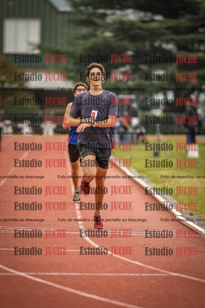Fotos de los 3000 m con obstáculos de varones